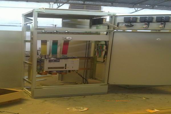 黄山控制柜-3683品牌总闸控制柜的使用原则